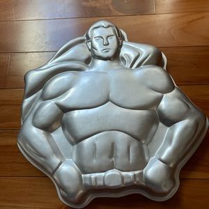 Vintage Wilton Superman cake pan